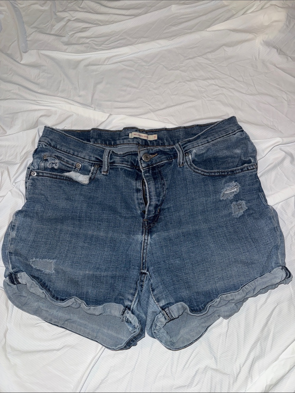 Levi’s mid length shorts